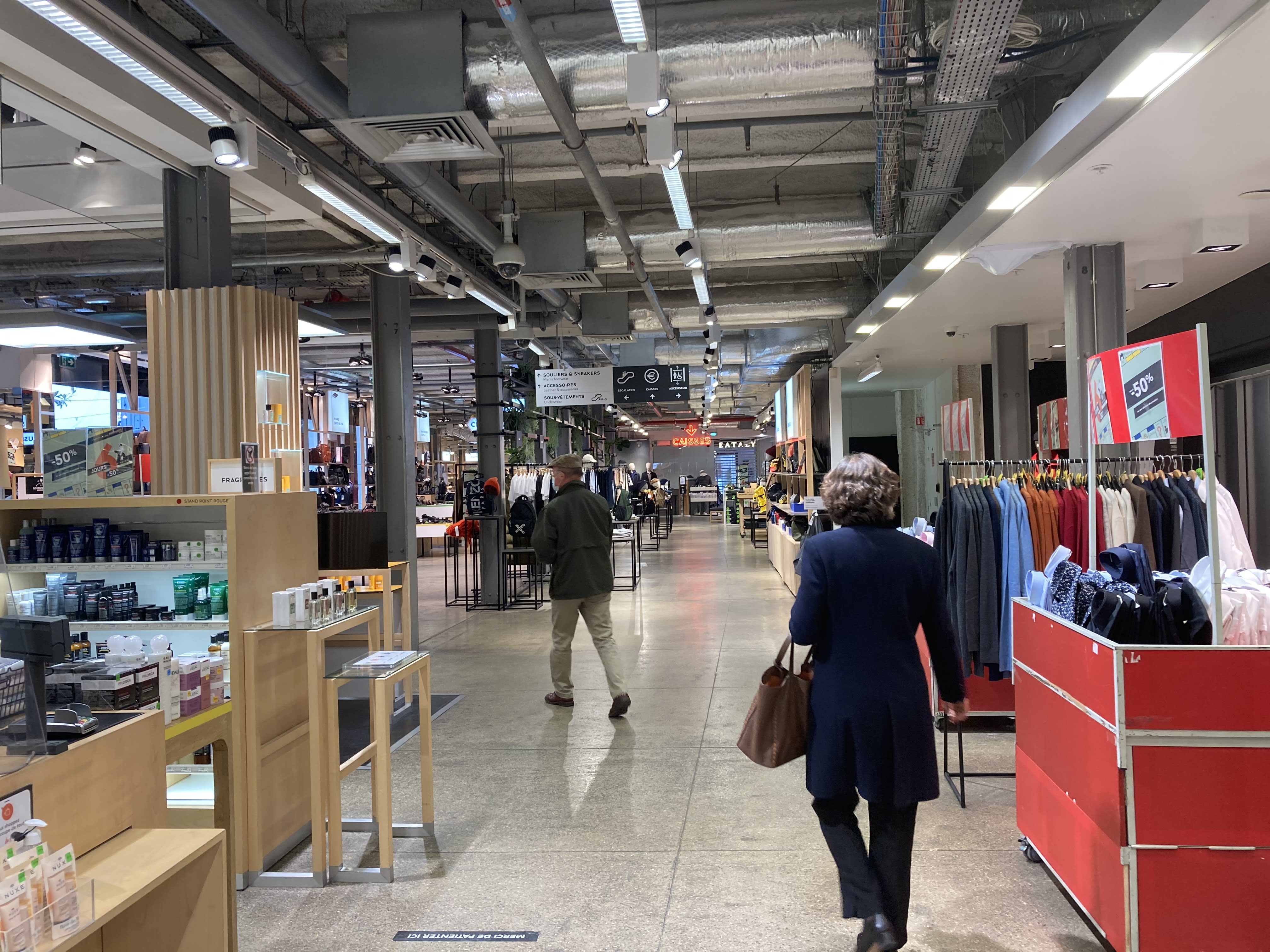 Trendy shopping in the Marais VisitParisRegion